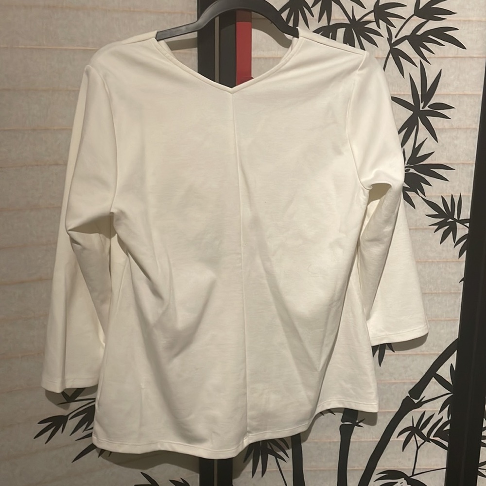 Chase Bank ivory scoop sweater - Picture 2 of 3